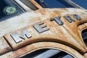 old-timer, old van, metro-4483960.jpg